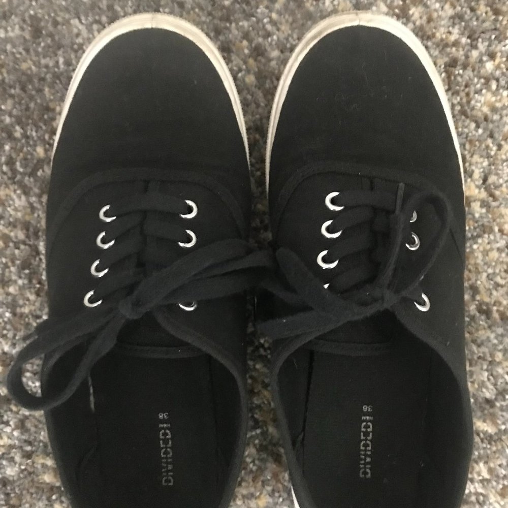 Black Canvas Shoes Size 7 by Divided